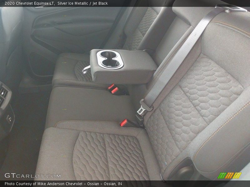 Silver Ice Metallic / Jet Black 2020 Chevrolet Equinox LT