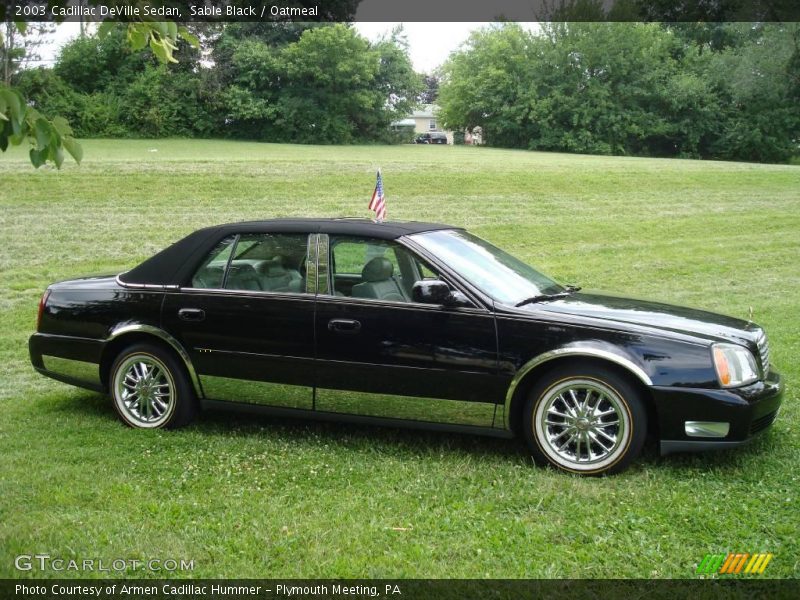 Sable Black / Oatmeal 2003 Cadillac DeVille Sedan