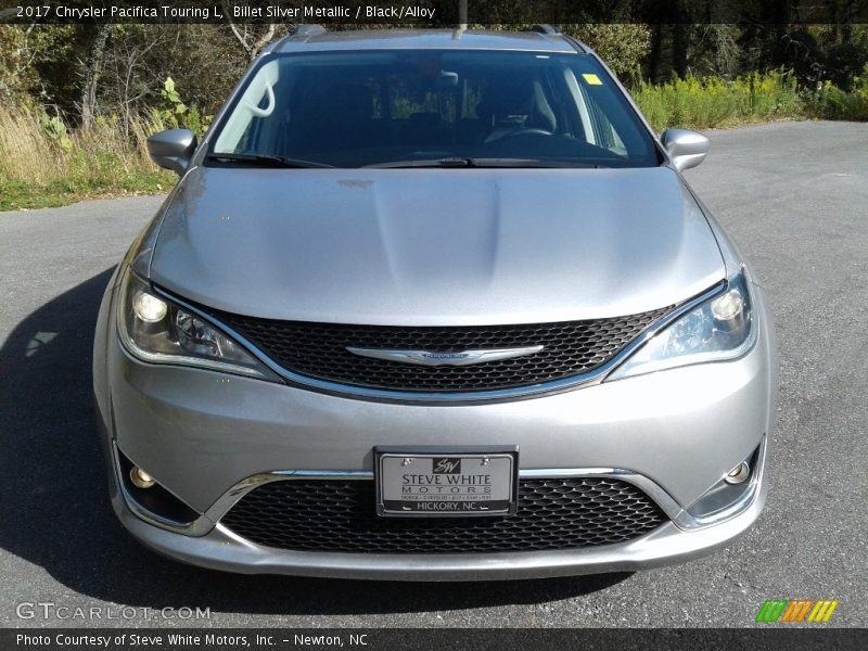 Billet Silver Metallic / Black/Alloy 2017 Chrysler Pacifica Touring L