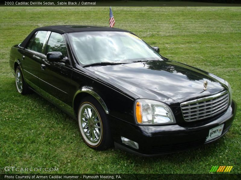 Sable Black / Oatmeal 2003 Cadillac DeVille Sedan