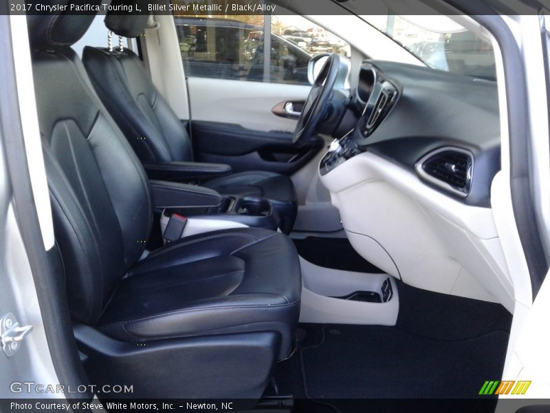 Billet Silver Metallic / Black/Alloy 2017 Chrysler Pacifica Touring L