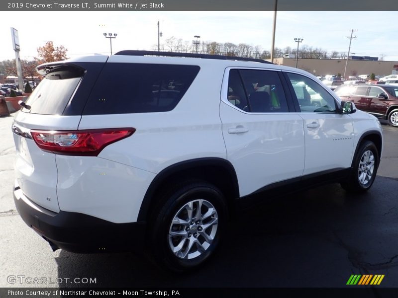 Summit White / Jet Black 2019 Chevrolet Traverse LT