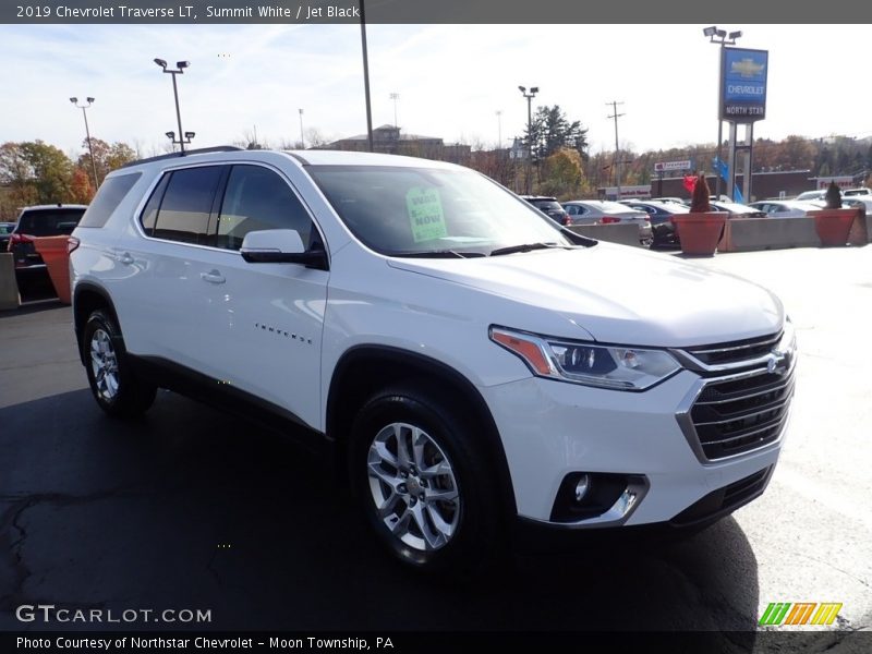 Summit White / Jet Black 2019 Chevrolet Traverse LT