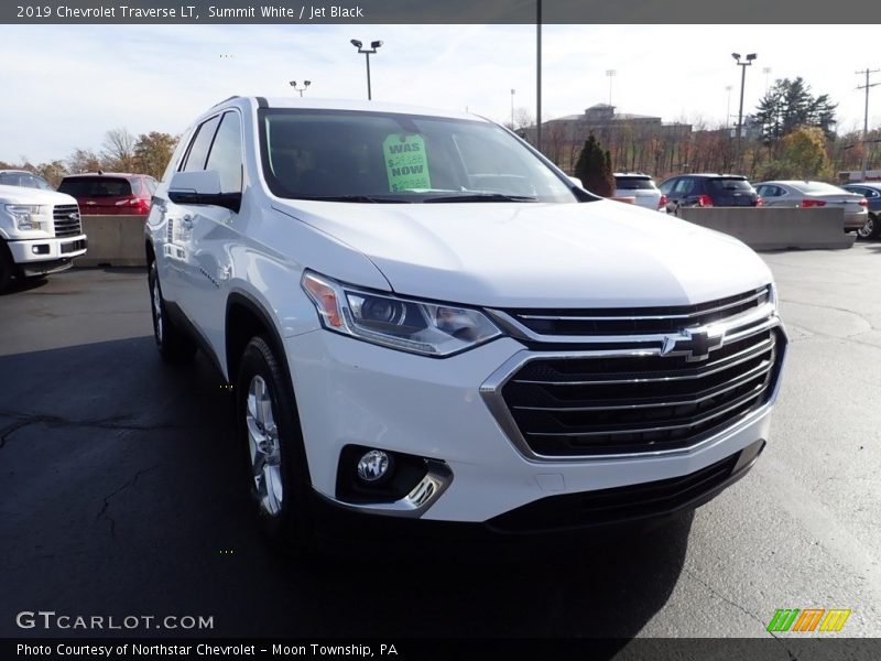 Summit White / Jet Black 2019 Chevrolet Traverse LT