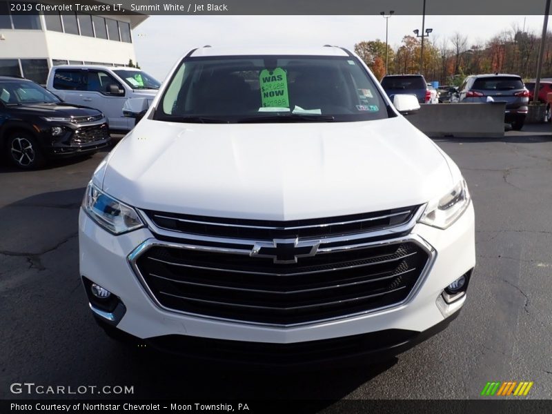 Summit White / Jet Black 2019 Chevrolet Traverse LT