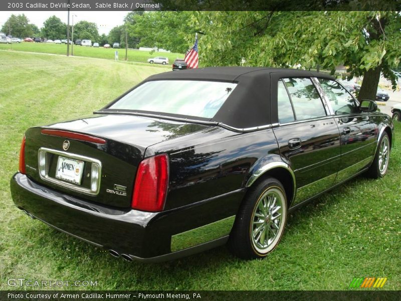 Sable Black / Oatmeal 2003 Cadillac DeVille Sedan