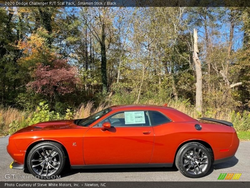 Sinamon Stick / Black 2020 Dodge Challenger R/T Scat Pack