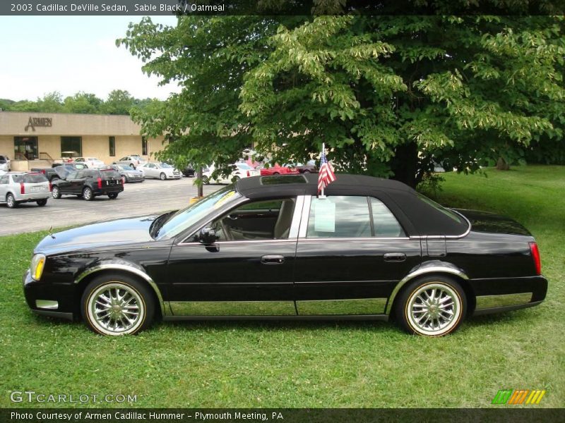 Sable Black / Oatmeal 2003 Cadillac DeVille Sedan