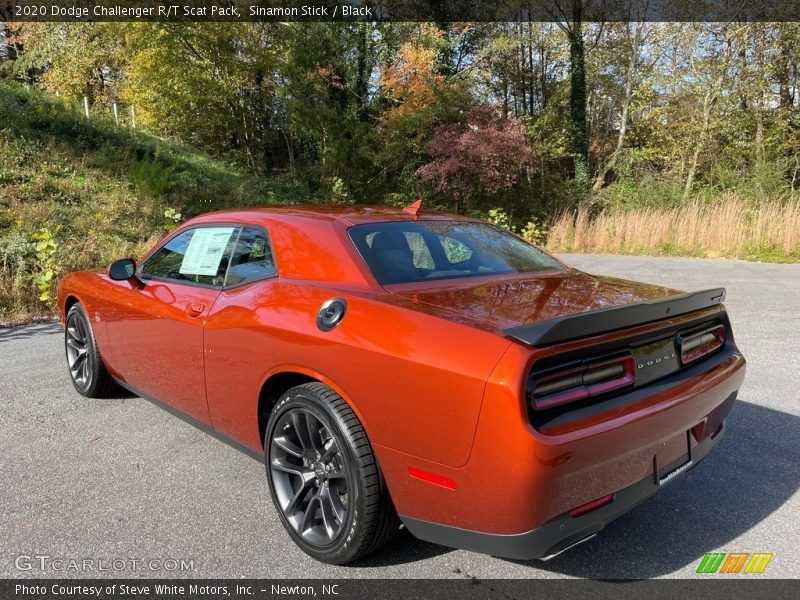 Sinamon Stick / Black 2020 Dodge Challenger R/T Scat Pack