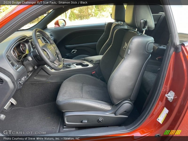 Sinamon Stick / Black 2020 Dodge Challenger R/T Scat Pack
