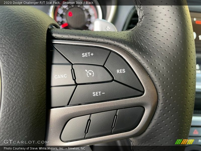 Sinamon Stick / Black 2020 Dodge Challenger R/T Scat Pack