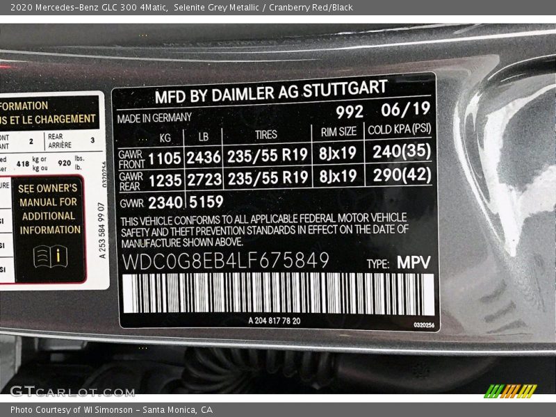 Selenite Grey Metallic / Cranberry Red/Black 2020 Mercedes-Benz GLC 300 4Matic