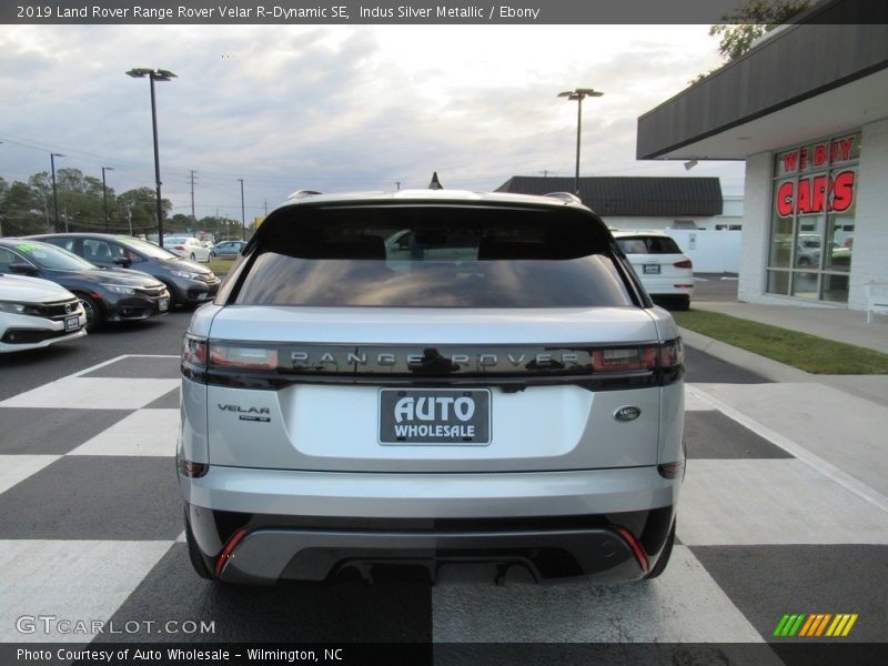 Indus Silver Metallic / Ebony 2019 Land Rover Range Rover Velar R-Dynamic SE