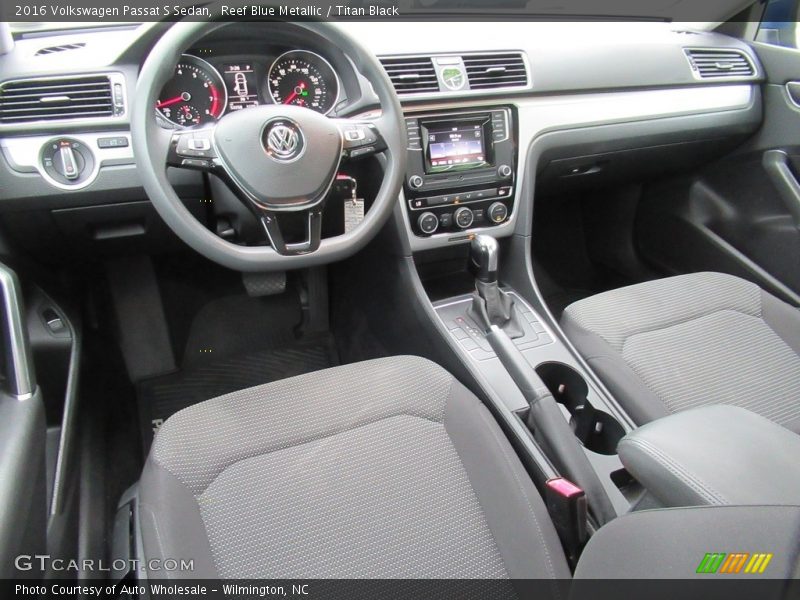 Reef Blue Metallic / Titan Black 2016 Volkswagen Passat S Sedan