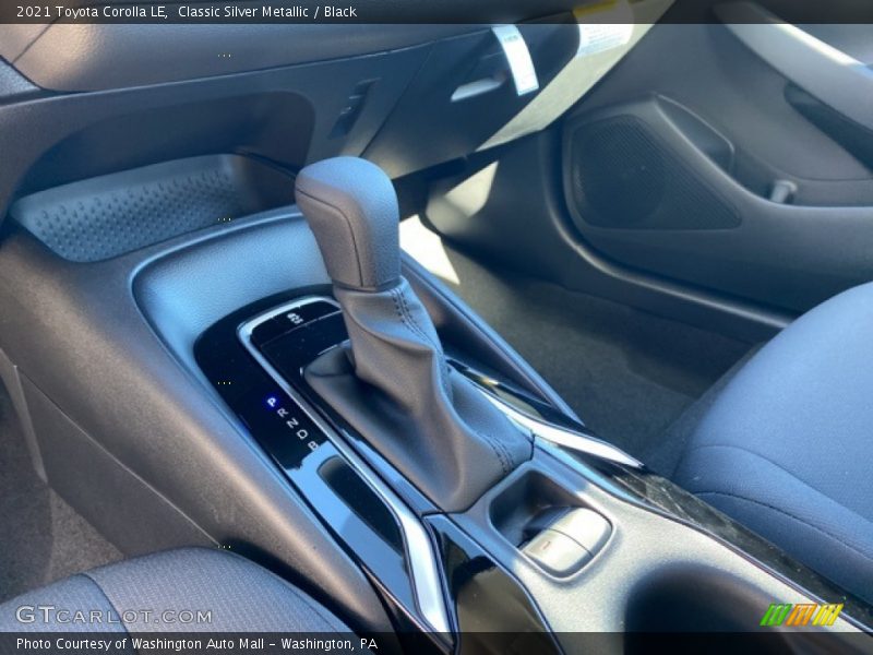 Classic Silver Metallic / Black 2021 Toyota Corolla LE