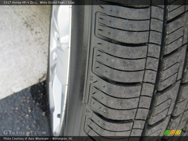 White Orchid Pearl / Gray 2017 Honda HR-V EX-L