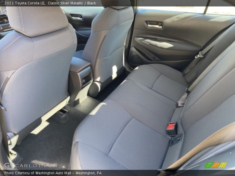 Classic Silver Metallic / Black 2021 Toyota Corolla LE