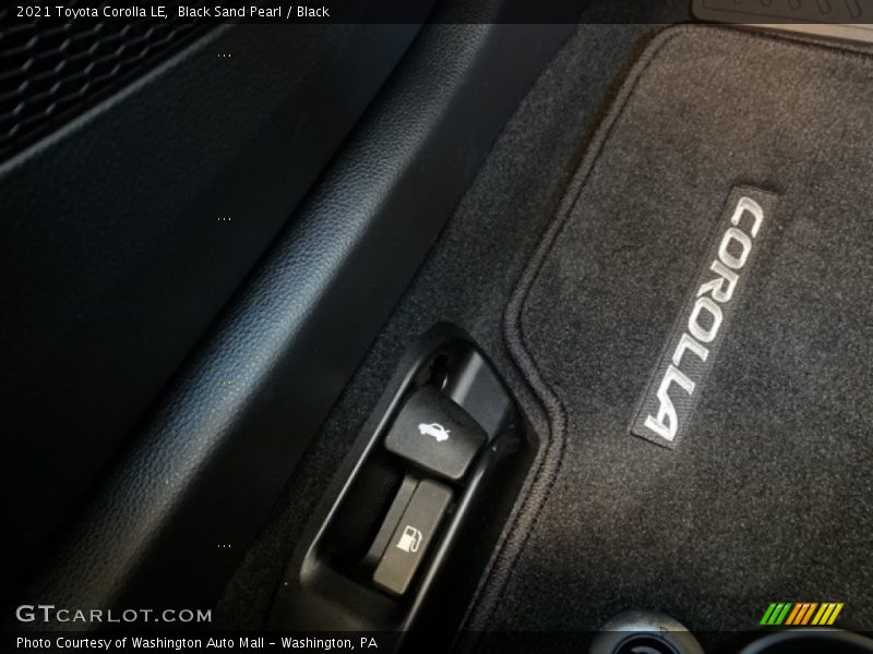 Black Sand Pearl / Black 2021 Toyota Corolla LE