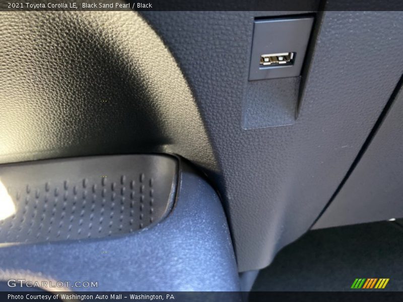 Black Sand Pearl / Black 2021 Toyota Corolla LE
