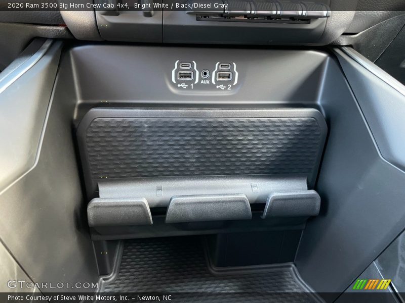 Bright White / Black/Diesel Gray 2020 Ram 3500 Big Horn Crew Cab 4x4