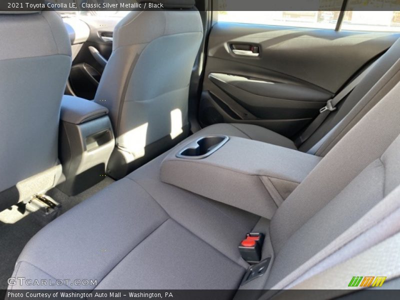 Classic Silver Metallic / Black 2021 Toyota Corolla LE