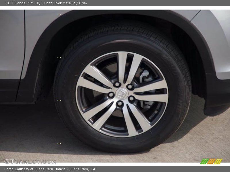 Lunar Silver Metallic / Gray 2017 Honda Pilot EX