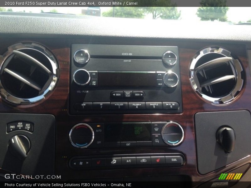 Oxford White / Camel 2010 Ford F250 Super Duty Lariat Crew Cab 4x4