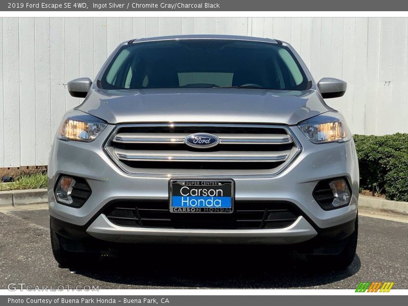 Ingot Silver / Chromite Gray/Charcoal Black 2019 Ford Escape SE 4WD