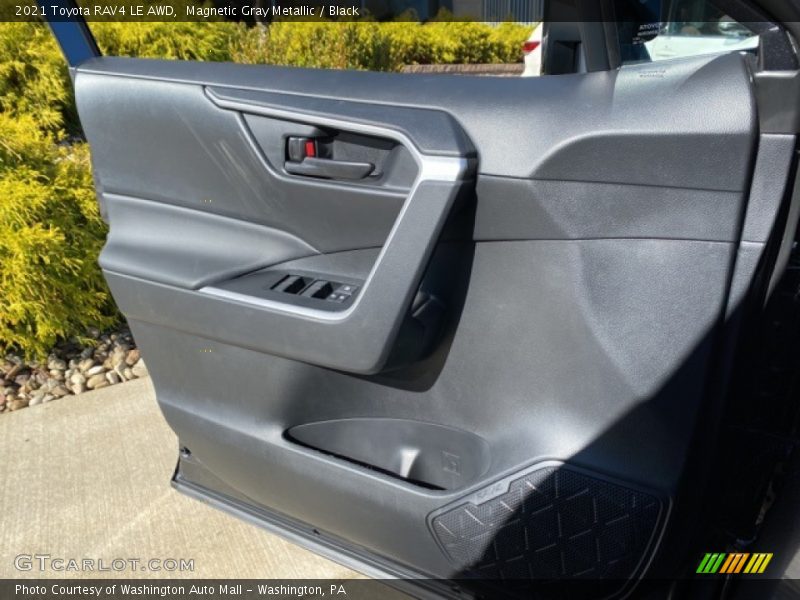 Magnetic Gray Metallic / Black 2021 Toyota RAV4 LE AWD