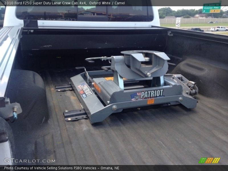 Oxford White / Camel 2010 Ford F250 Super Duty Lariat Crew Cab 4x4