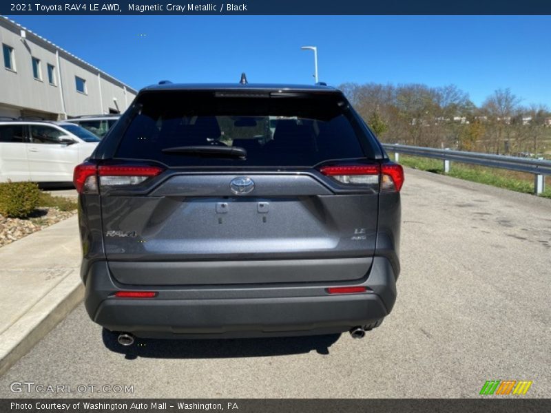 Magnetic Gray Metallic / Black 2021 Toyota RAV4 LE AWD