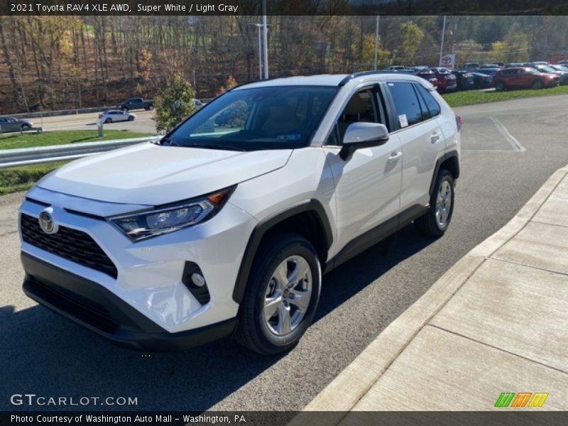 Super White / Light Gray 2021 Toyota RAV4 XLE AWD