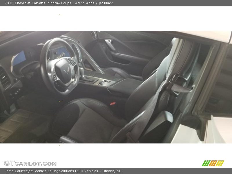 Arctic White / Jet Black 2016 Chevrolet Corvette Stingray Coupe