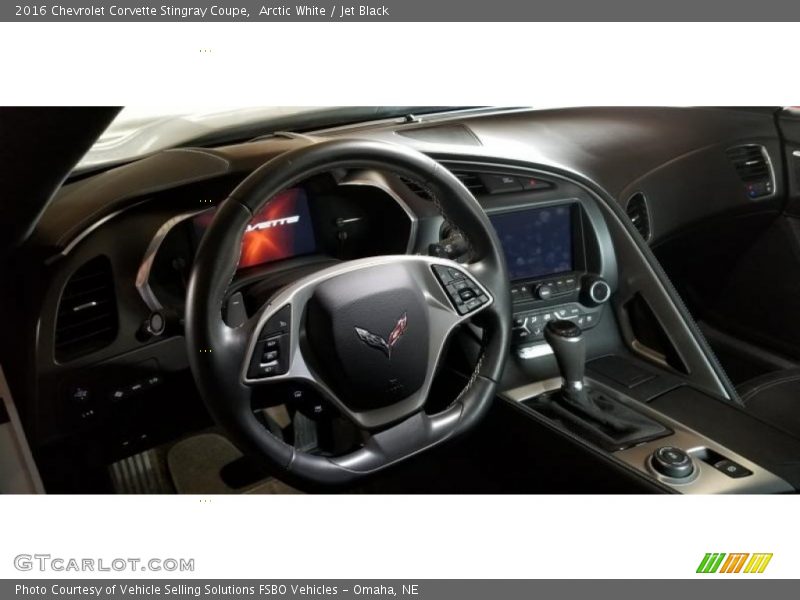 Arctic White / Jet Black 2016 Chevrolet Corvette Stingray Coupe