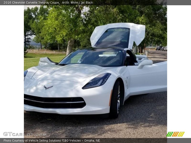 Arctic White / Jet Black 2016 Chevrolet Corvette Stingray Coupe