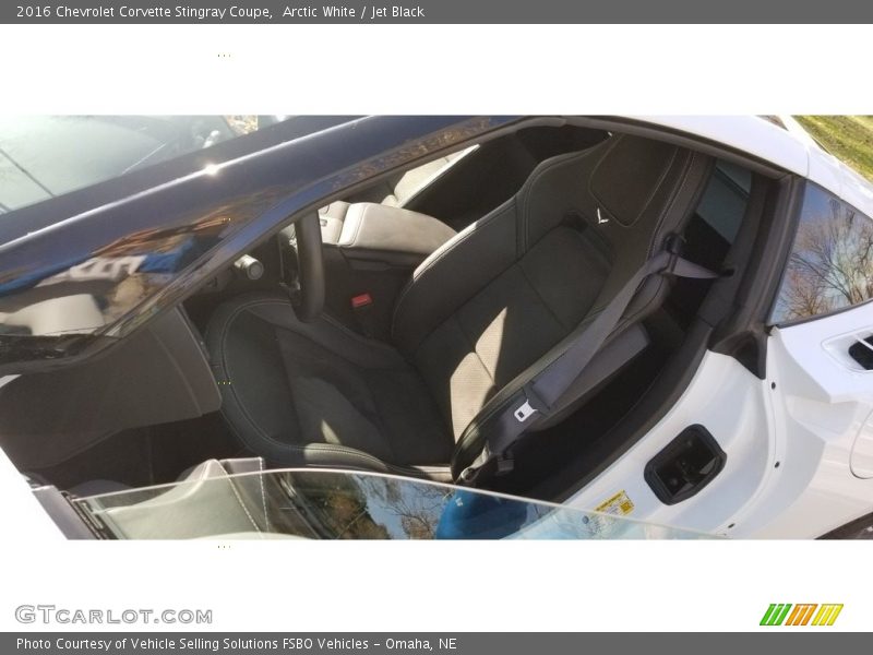Arctic White / Jet Black 2016 Chevrolet Corvette Stingray Coupe
