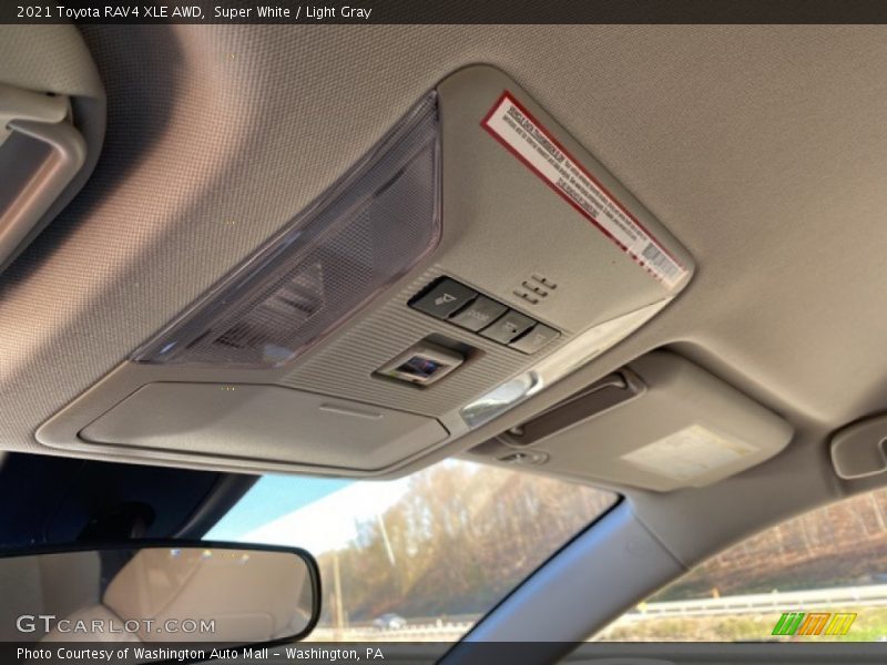 Super White / Light Gray 2021 Toyota RAV4 XLE AWD