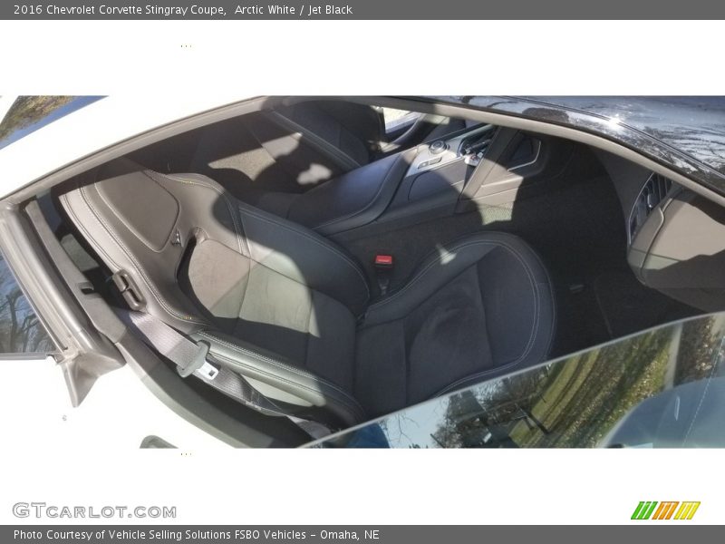 Arctic White / Jet Black 2016 Chevrolet Corvette Stingray Coupe