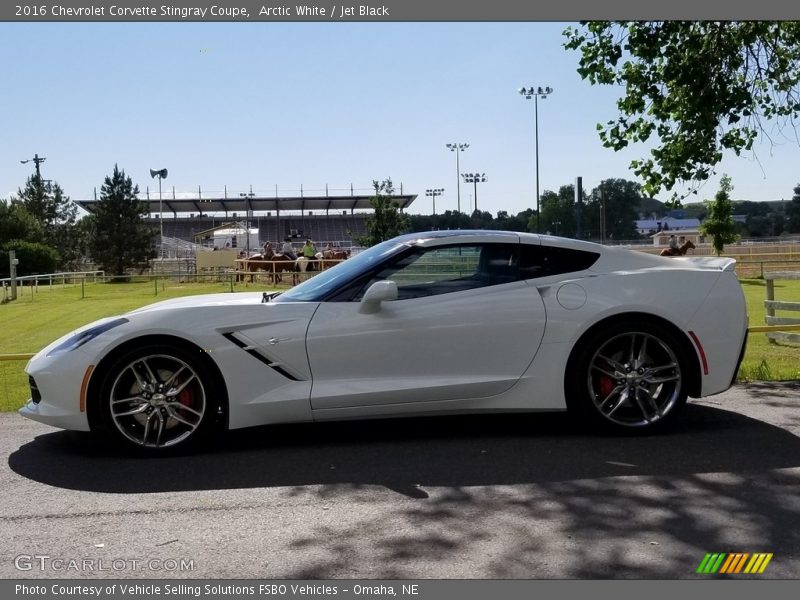 Arctic White / Jet Black 2016 Chevrolet Corvette Stingray Coupe