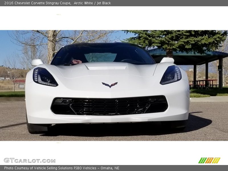 Arctic White / Jet Black 2016 Chevrolet Corvette Stingray Coupe