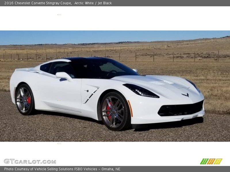 Arctic White / Jet Black 2016 Chevrolet Corvette Stingray Coupe