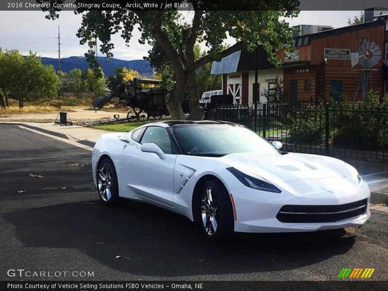 Arctic White / Jet Black 2016 Chevrolet Corvette Stingray Coupe