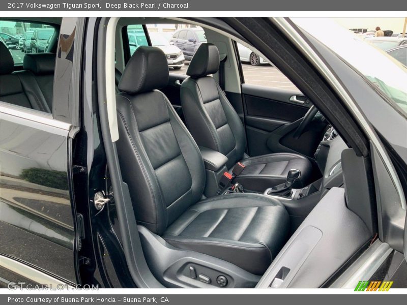 Deep Black Pearl / Charcoal 2017 Volkswagen Tiguan Sport