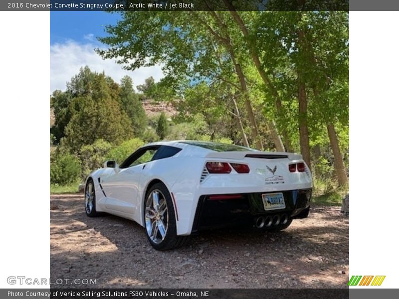 Arctic White / Jet Black 2016 Chevrolet Corvette Stingray Coupe