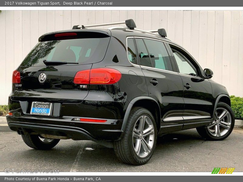 Deep Black Pearl / Charcoal 2017 Volkswagen Tiguan Sport