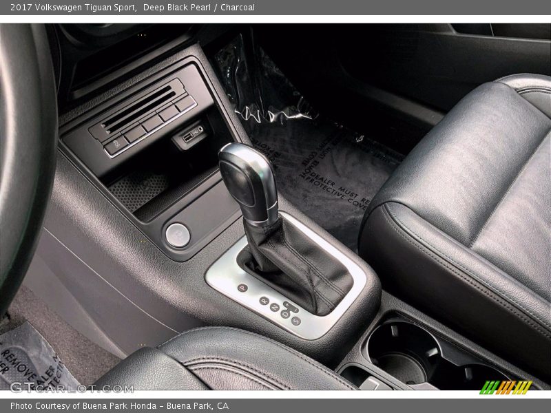 Deep Black Pearl / Charcoal 2017 Volkswagen Tiguan Sport