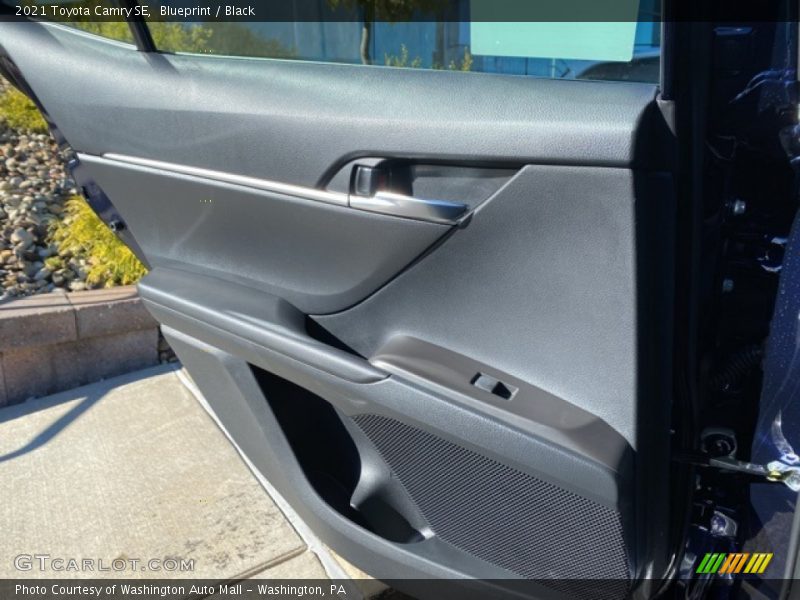 Blueprint / Black 2021 Toyota Camry SE