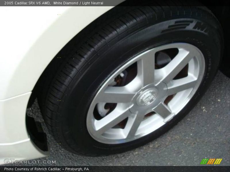 White Diamond / Light Neutral 2005 Cadillac SRX V6 AWD