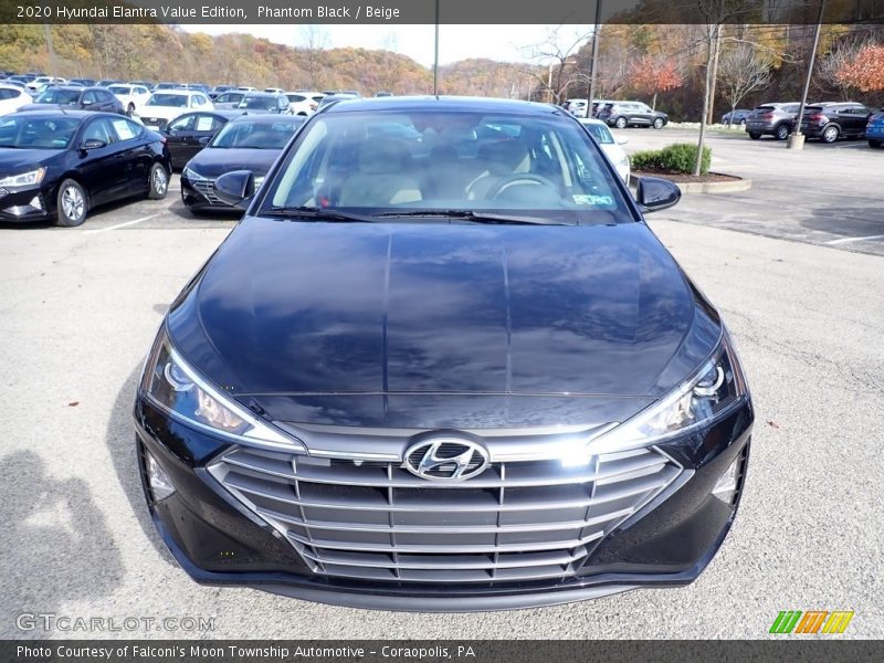 Phantom Black / Beige 2020 Hyundai Elantra Value Edition