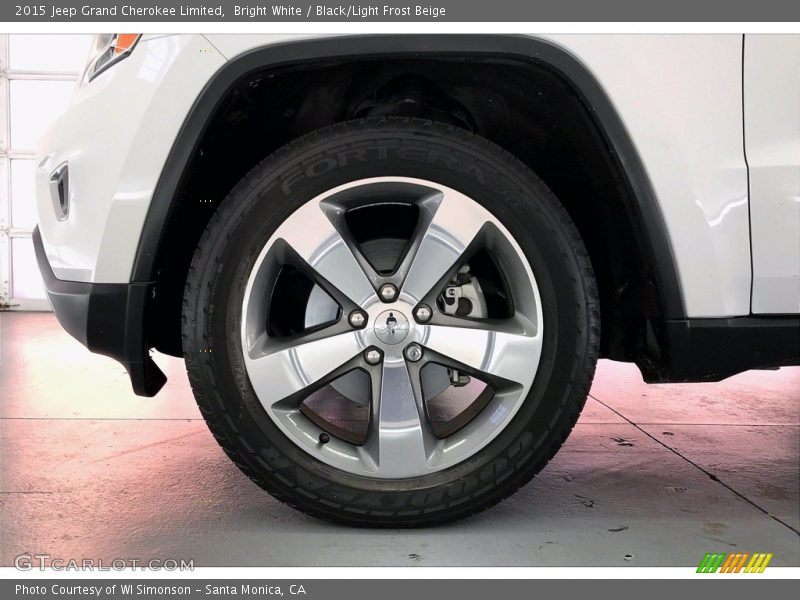 Bright White / Black/Light Frost Beige 2015 Jeep Grand Cherokee Limited